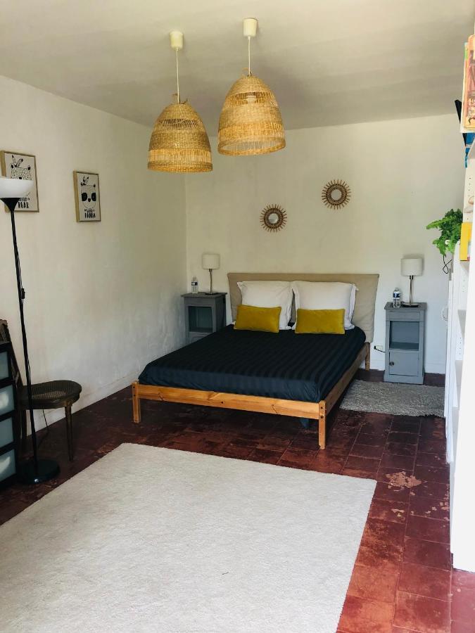 Suite En Chambre D'Hotes La Vigenna Les Ormes (Vienne) Exterior foto